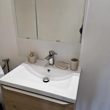 Centre Apartment Nimes